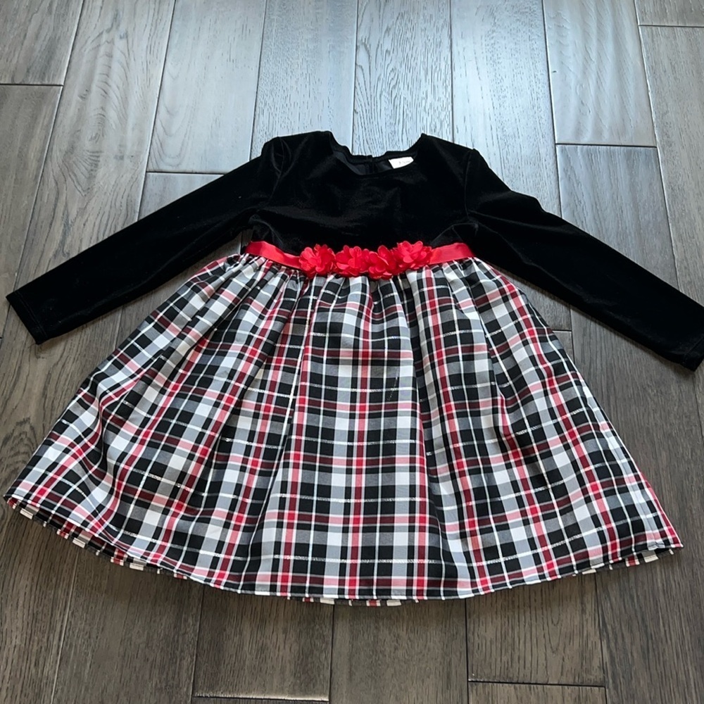 Long sleeve velvet top holiday dress with Front floral attached sash